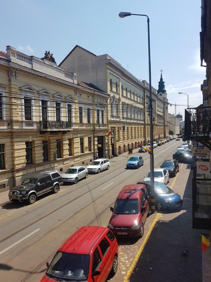 Cosy Studio-Apartament Oradea Bagian luar foto